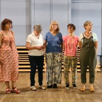 présentation par les animatrices